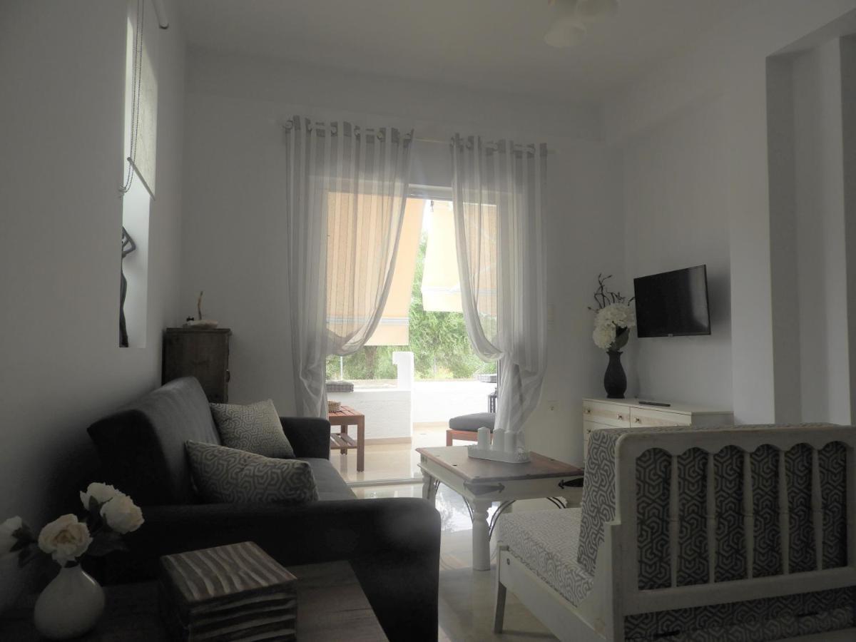 Sgs Luxury Apartments Xylokastro Luaran gambar